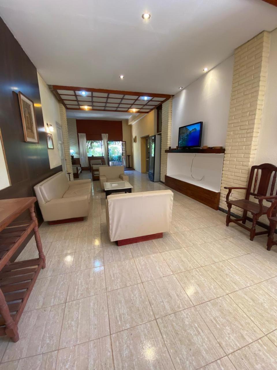 Hotel Mirasoles